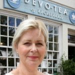 3 – Devo-Tea with business owner outside