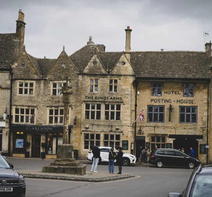 Pub and hotel Pub and hotel